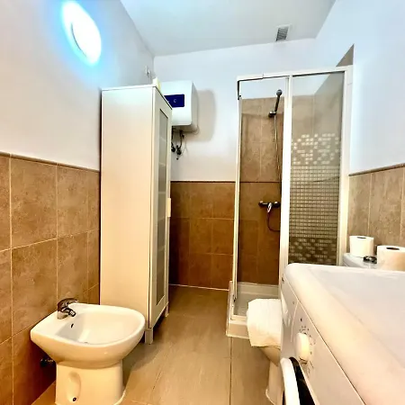 Coqueto Estudio Bien Comunicado, Wifi Gratis, A 50 M De La Playa En Puerto De La Cruz